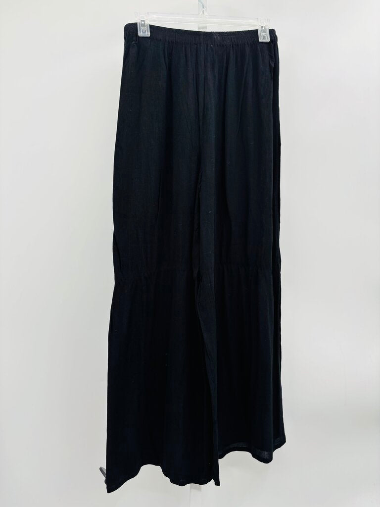 Kiwi + Punch Pants Black M