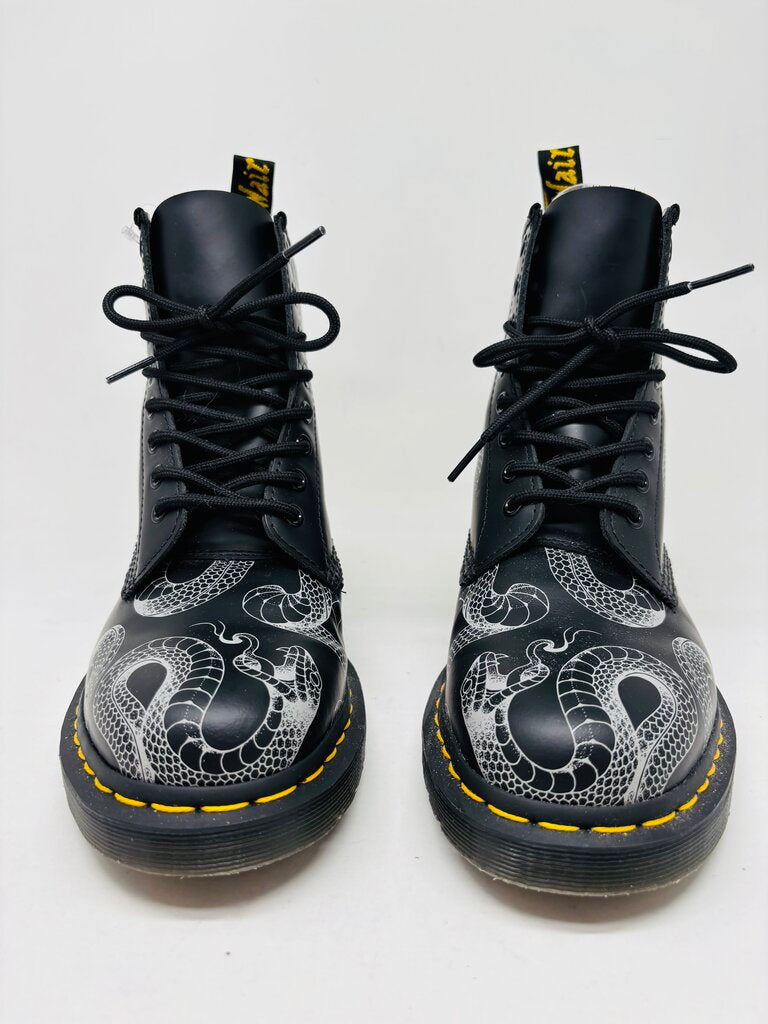 Dr. Martens Ankle Boots Black 9