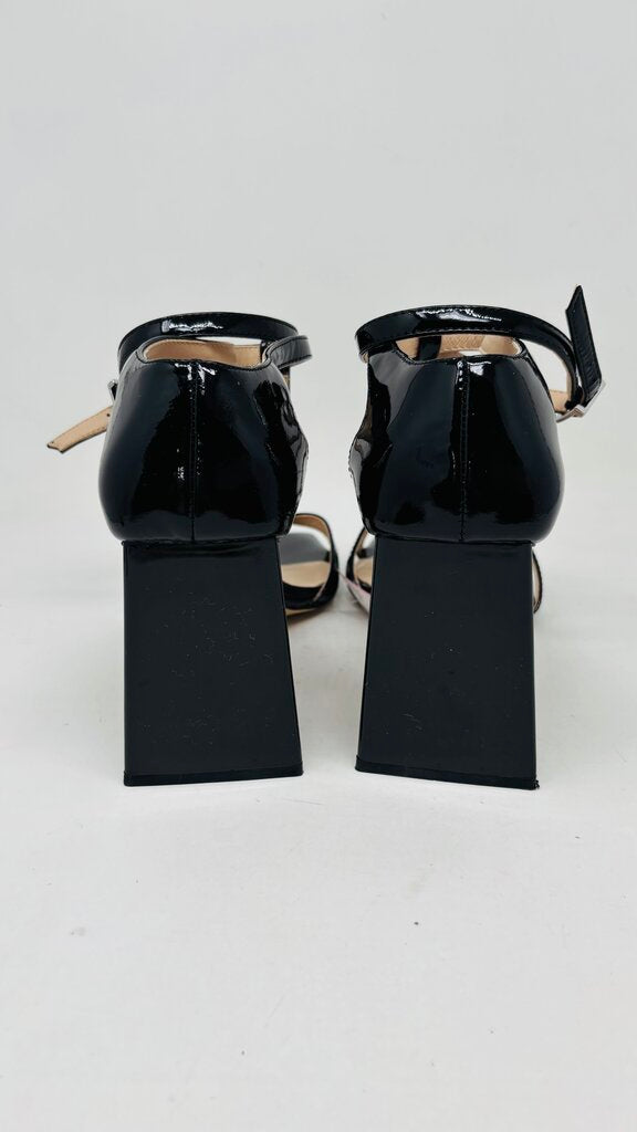 Charles David Heels Black 9.5