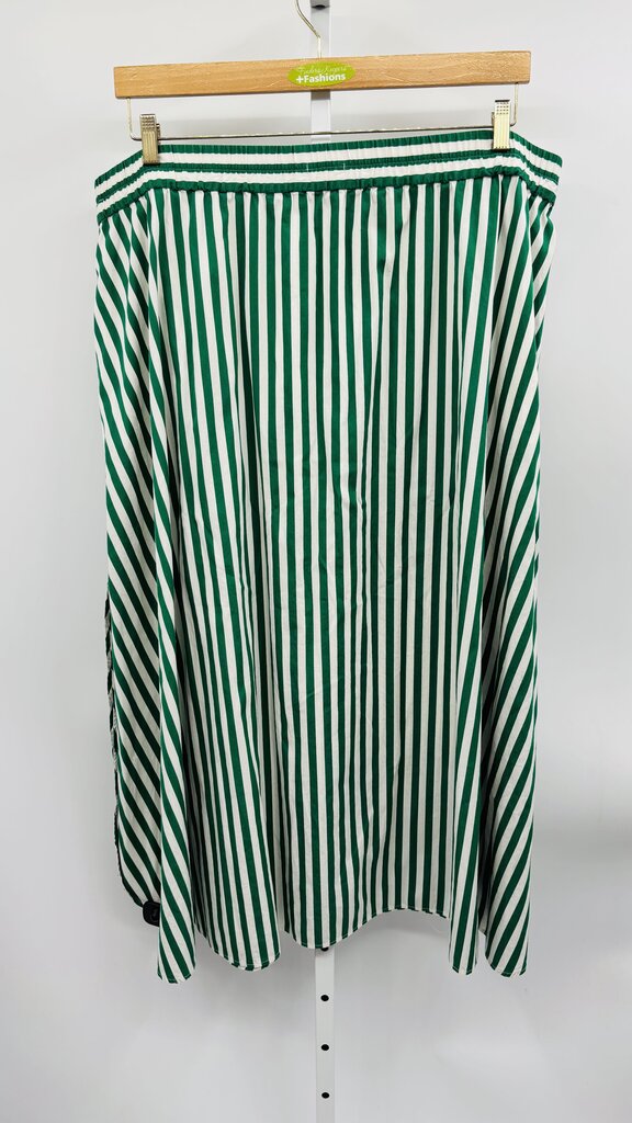 Madewell Skirt Plus Green 3X