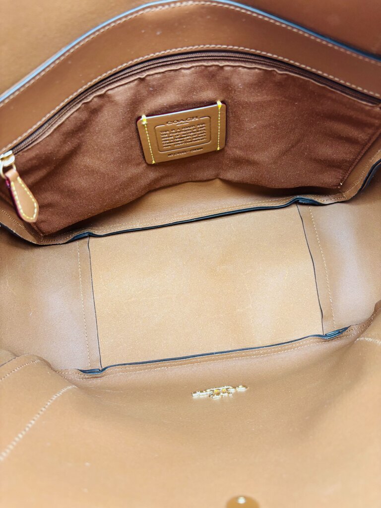 Coach Tote Tan