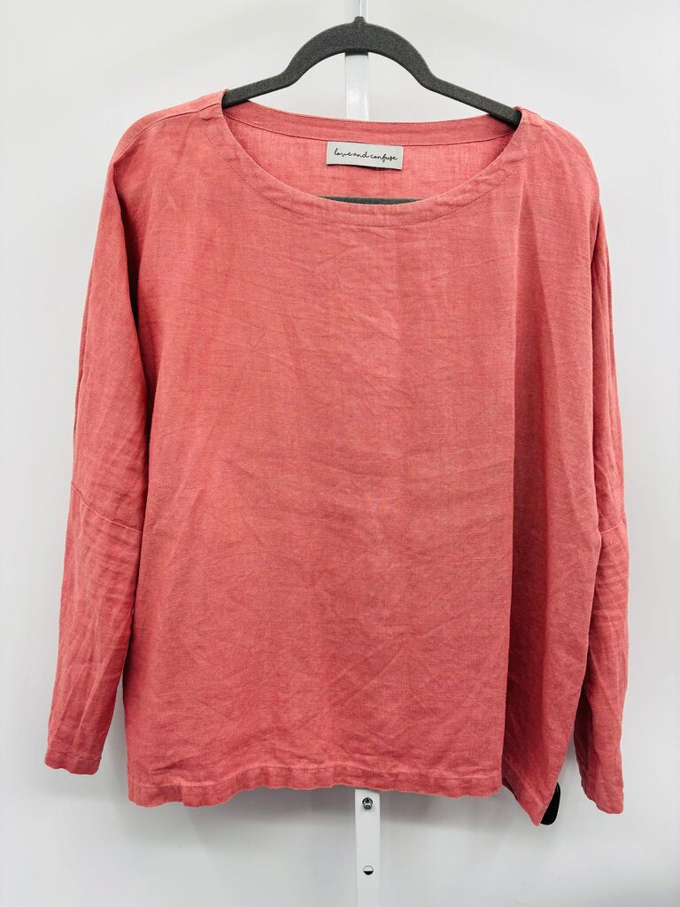 Love and Confuse Top Red M