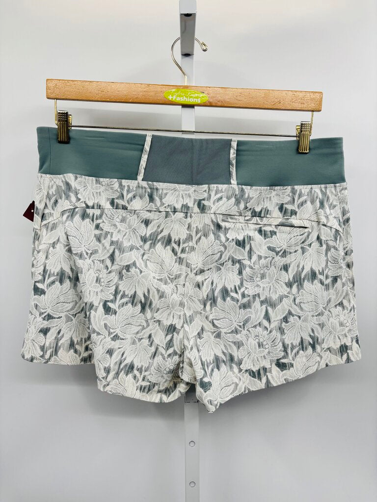 Athleta Active Shorts Green 16