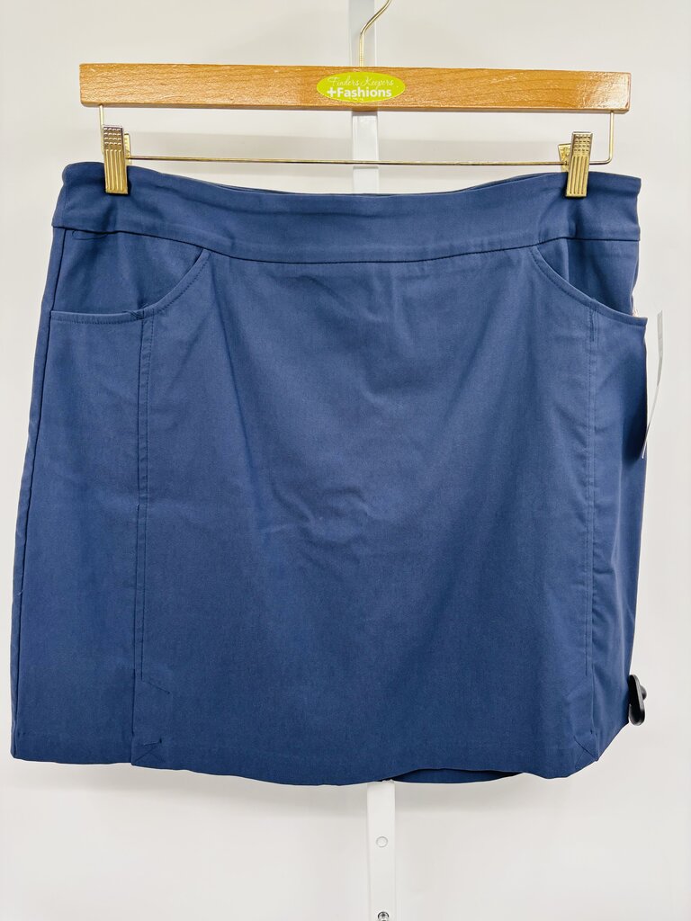 Tribal Skort Plus Navy 18