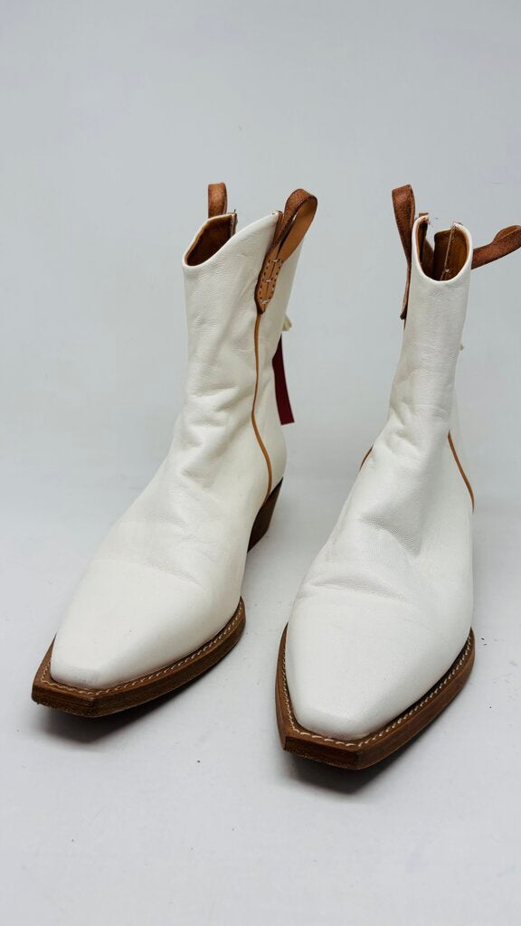 We the Free Cowboy Boots White 9