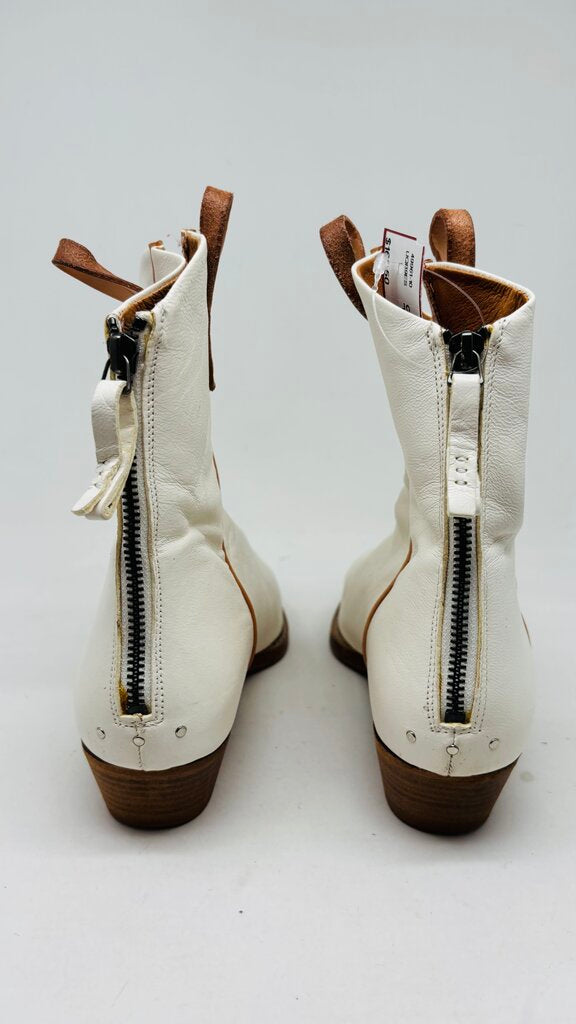 We the Free Cowboy Boots White 9