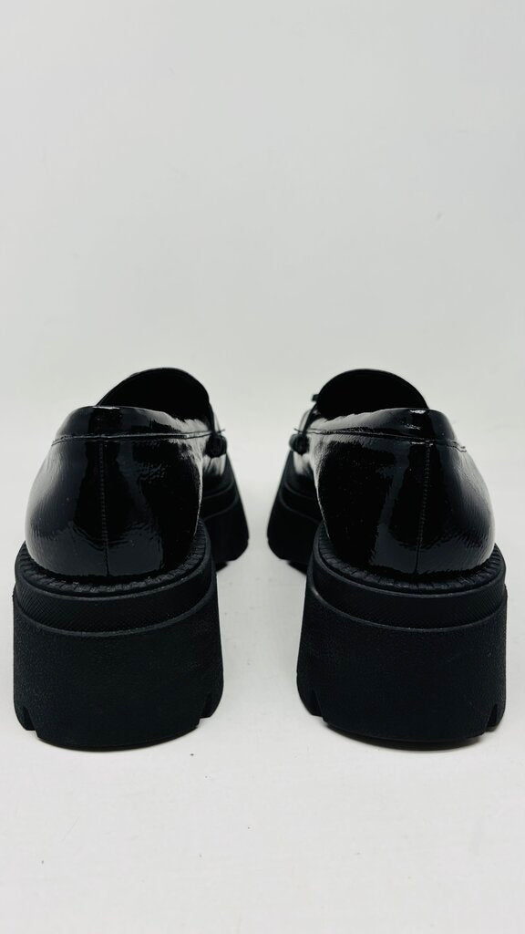 Zara Loafers Black 7.5