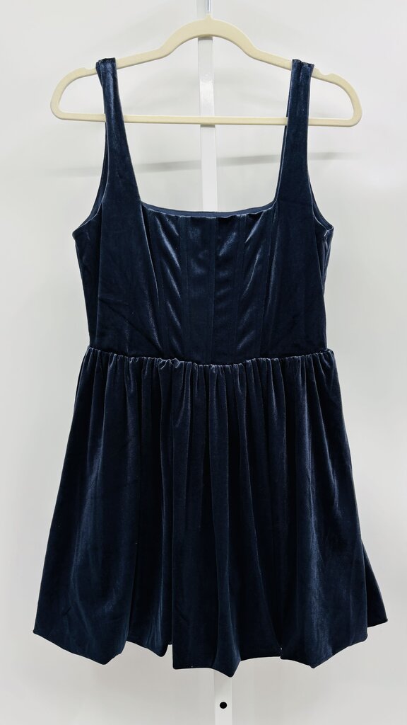 Le Lis Dress Navy M