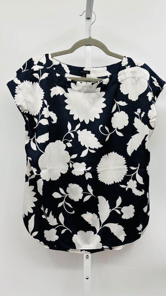 Ann Taylor Top Navy M