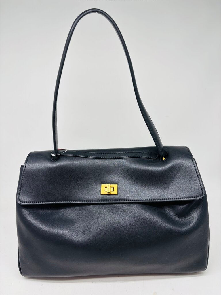 Avalea Handbag Black