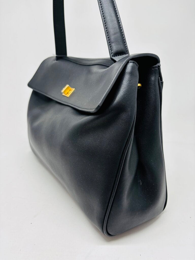 Avalea Handbag Black