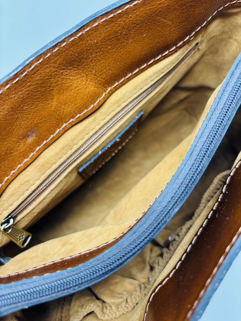Patricia Nash Handbag Beige