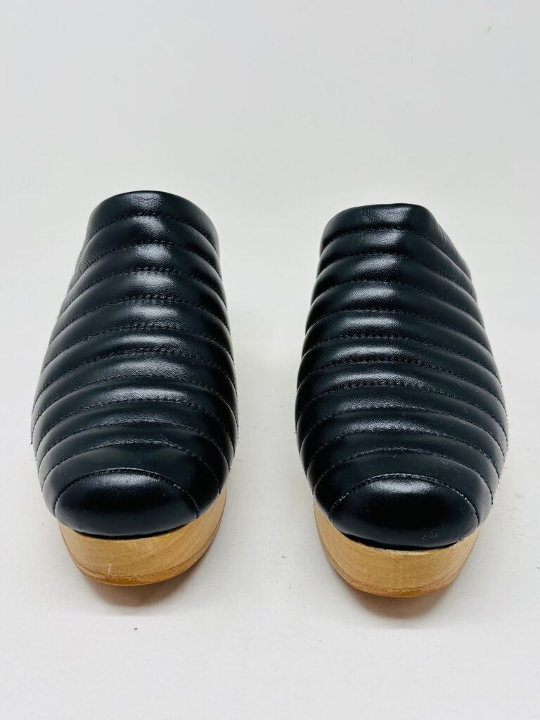 Beklina Clogs Black 10