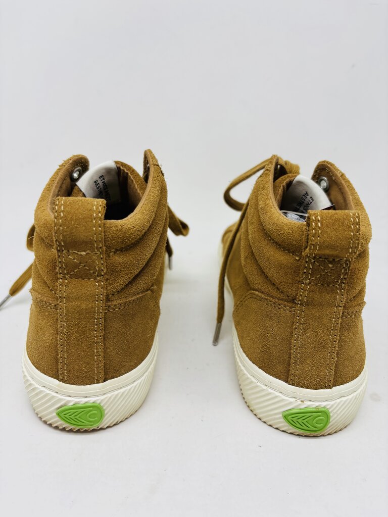 Cariuma Sneakers Tan 8