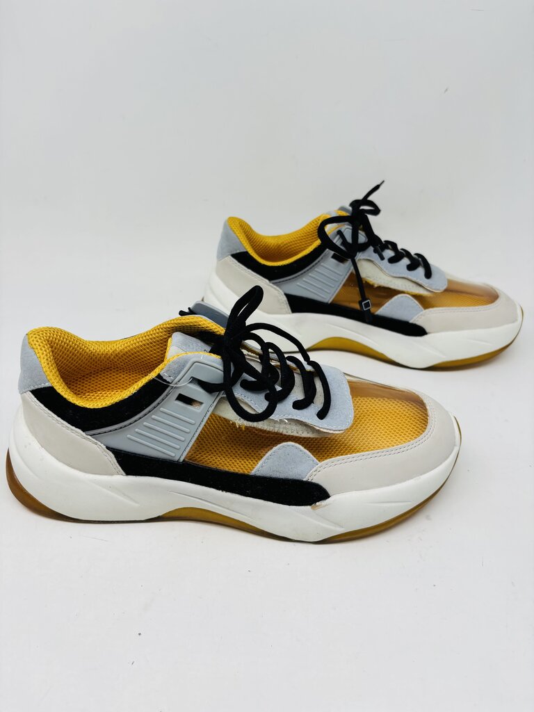 Zara Sneakers Grey 7.5