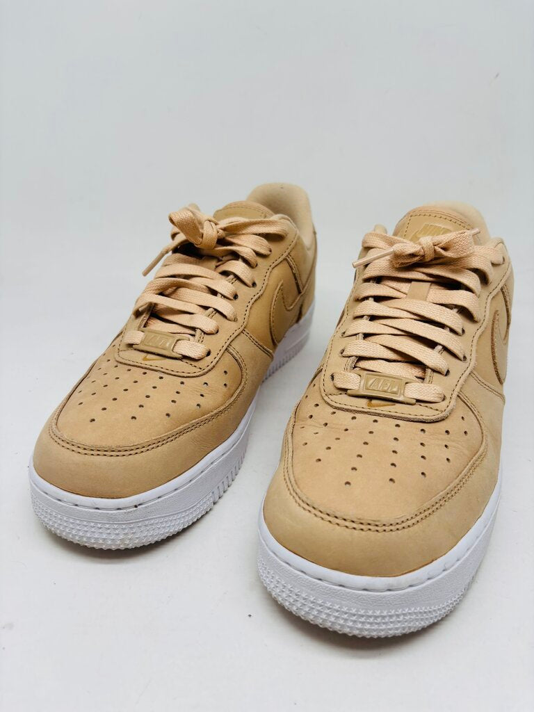 Nike Sneakers Beige 10