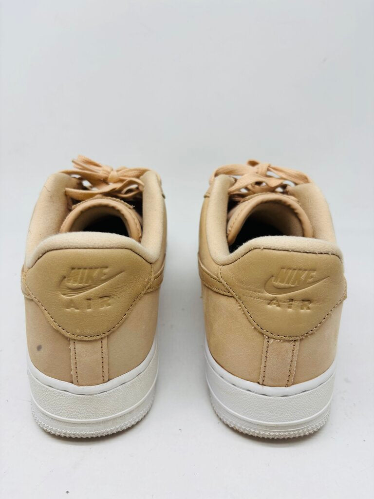 Nike Sneakers Beige 10