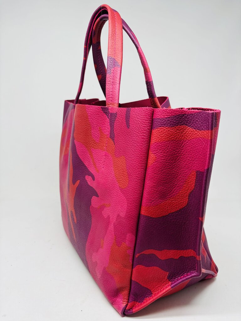 Ampersand As Apostrophe Tote Pink