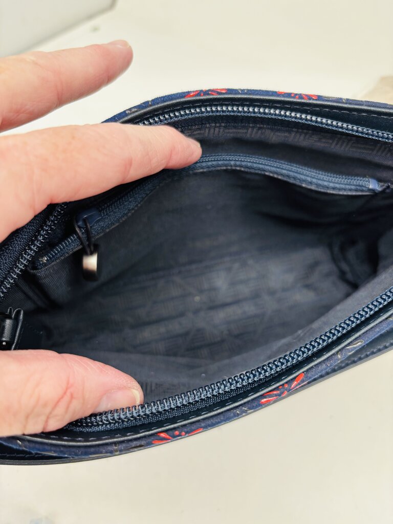 Inden-Ya Handbag Navy