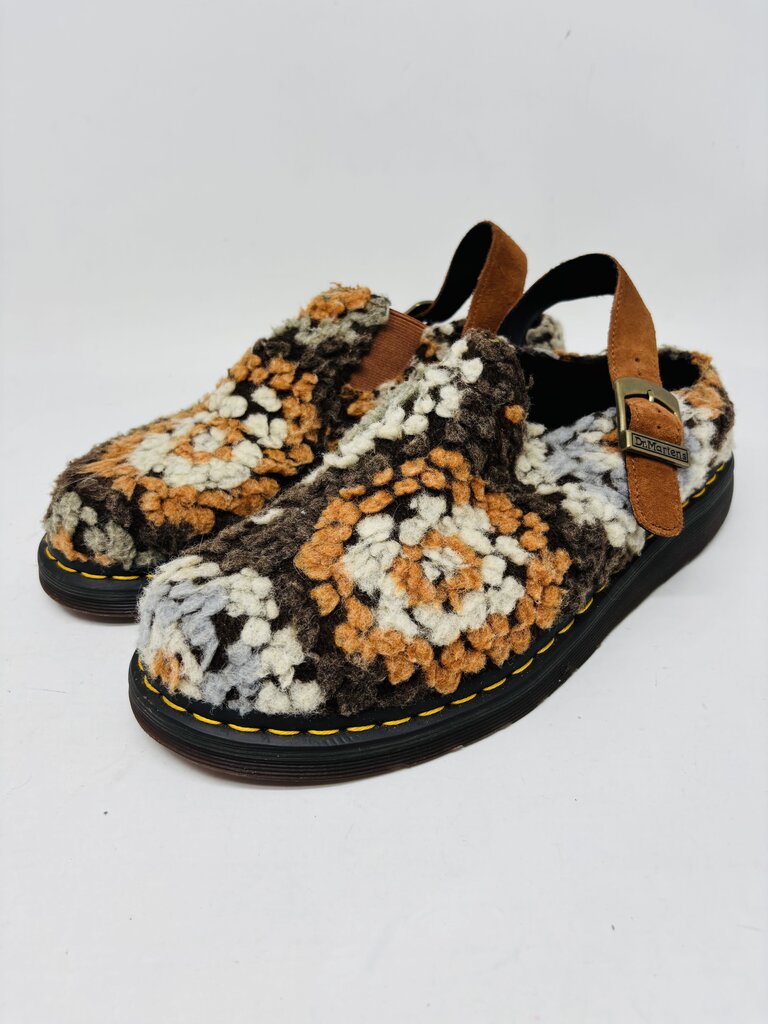 Dr. Martens Clogs Orange 9