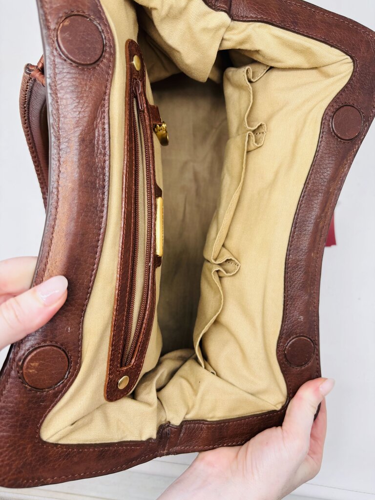 Isabella Fiore Handbag Brown