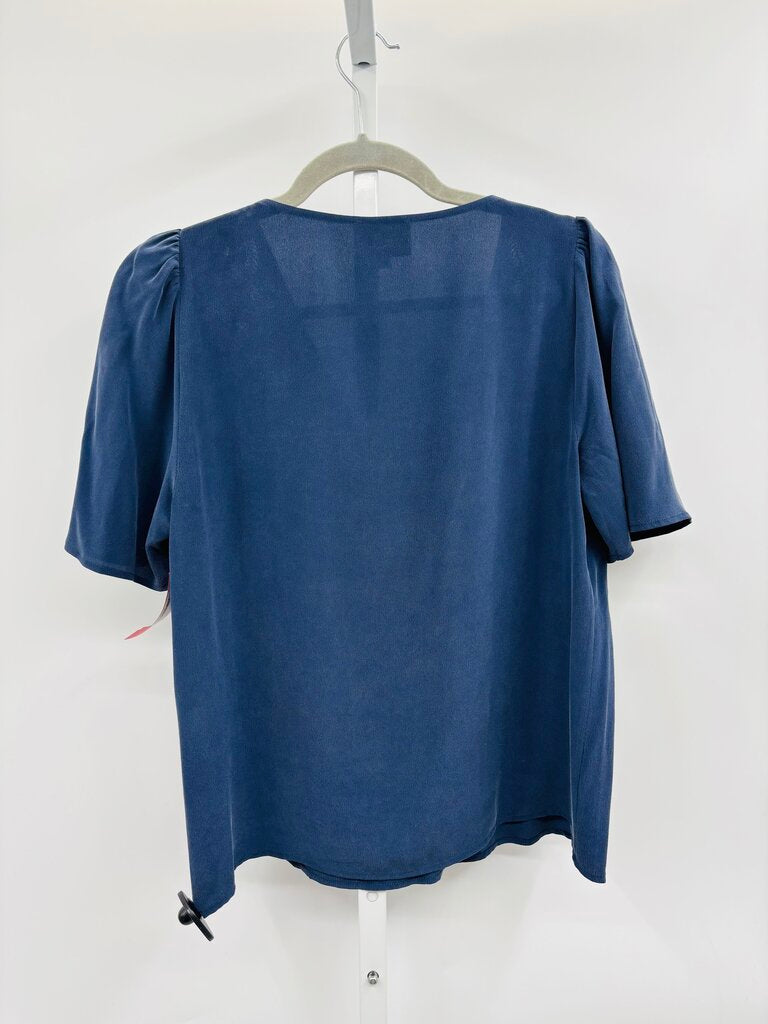 Sezane Top Navy 4