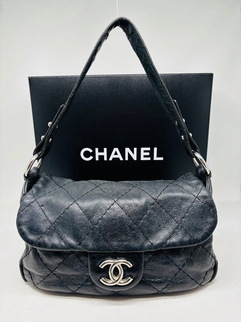 Chanel LUXURY HANDBAGS Black