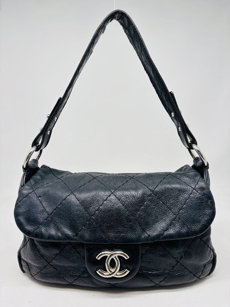 Chanel LUXURY HANDBAGS Black