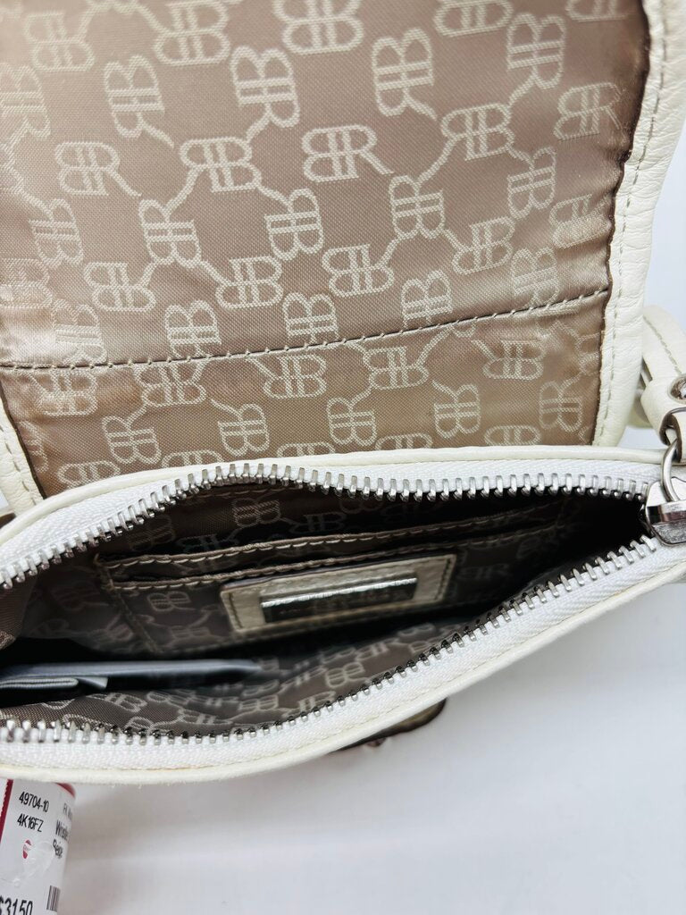 Banana Republic Wristlet Beige