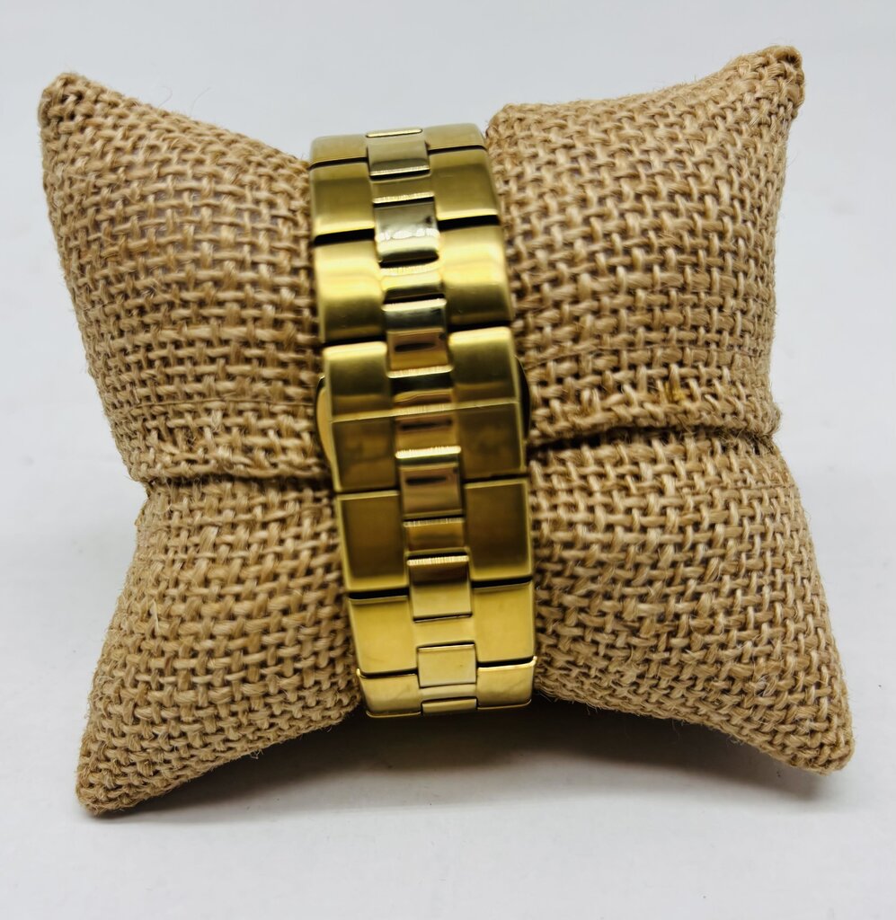 JBW LUXURY JEWELRY Gold