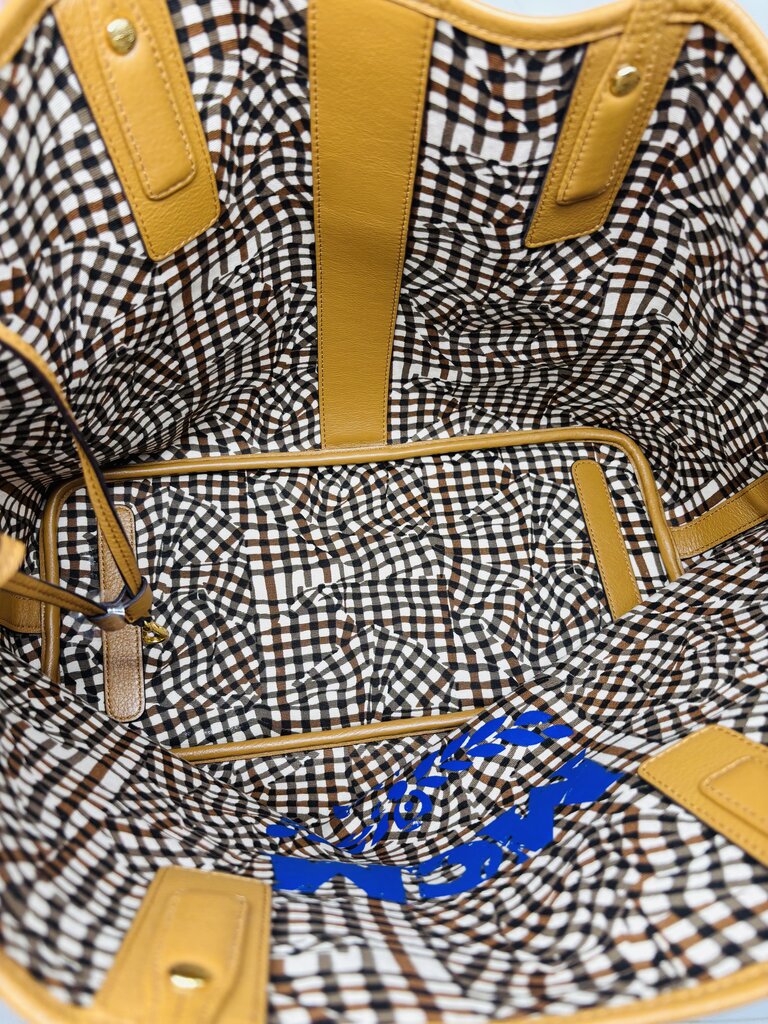 MCM LUXURY HANDBAGS Tan