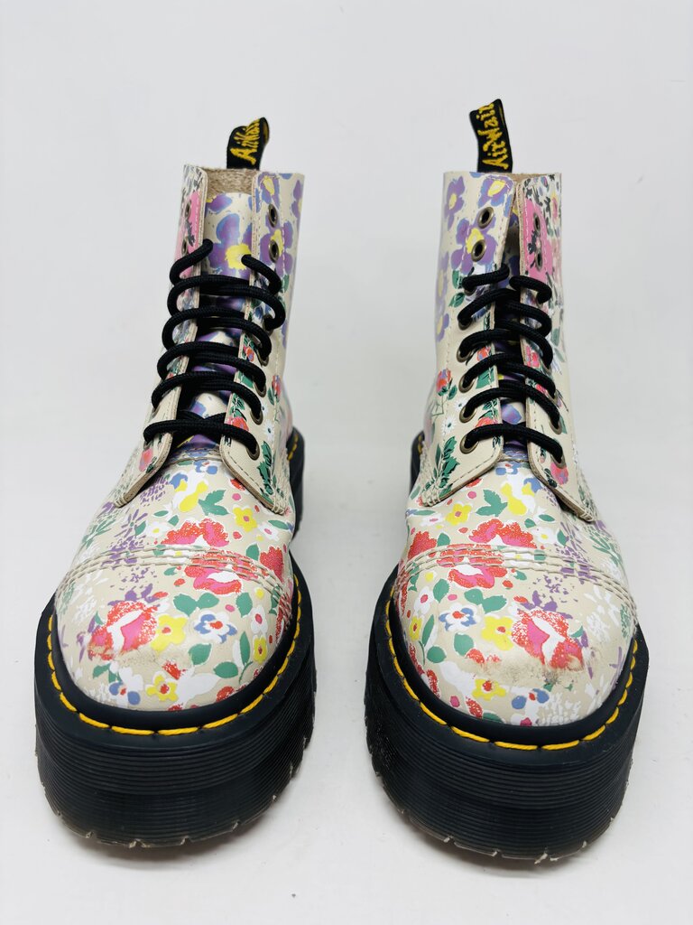 Dr. Martens Ankle Boots Multi 8