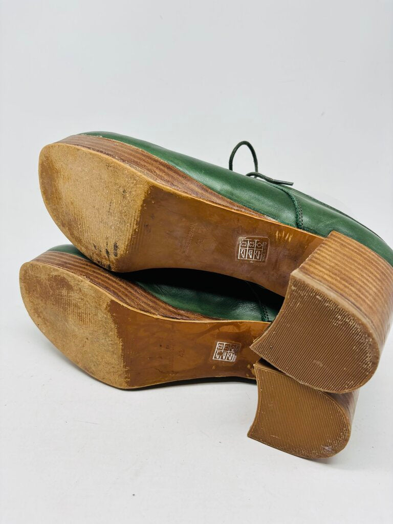 Intentionally Blank Heels Green 10