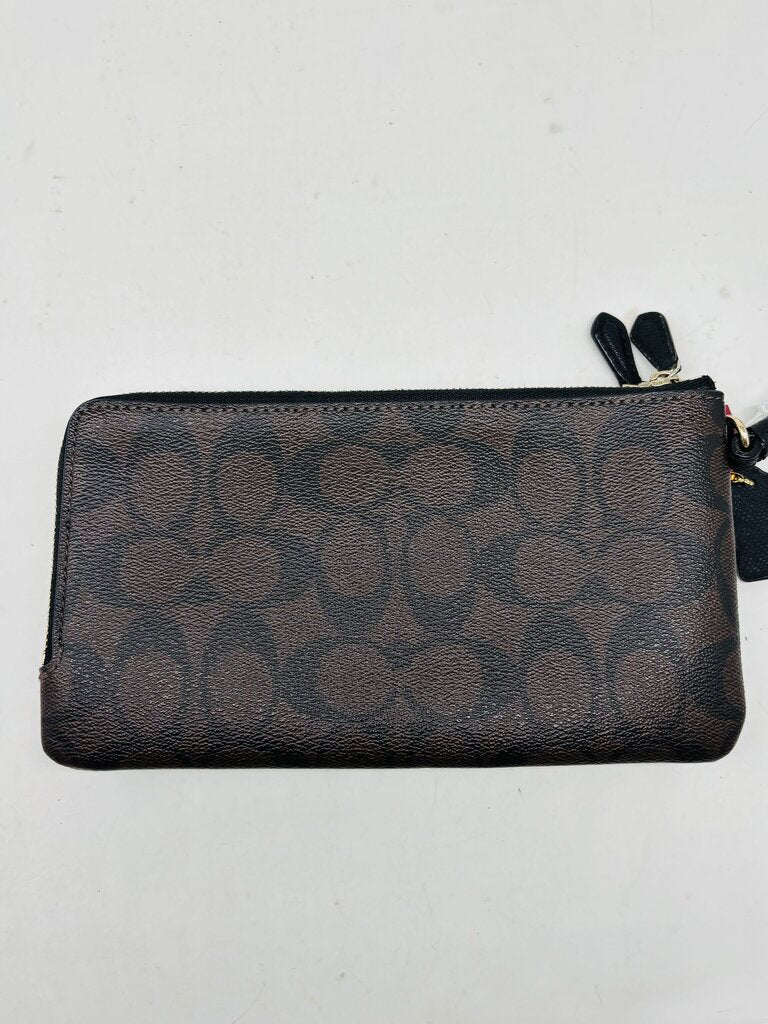 Coach Wristlet Brown Signature