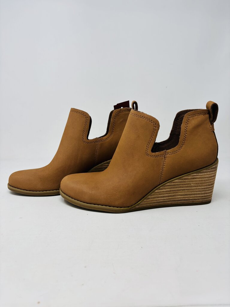 Toms Bootie Tan 8