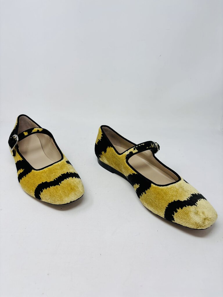 Le Monde Flats Yellow 9