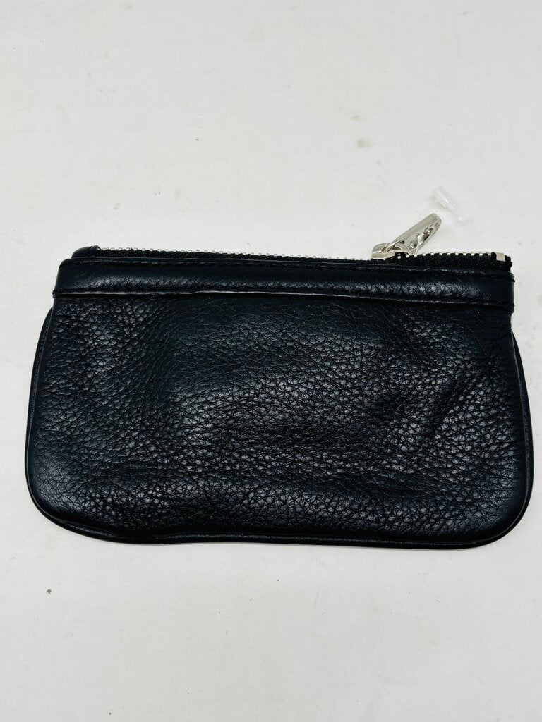 Marc: Marc Jacobs Pouch Black