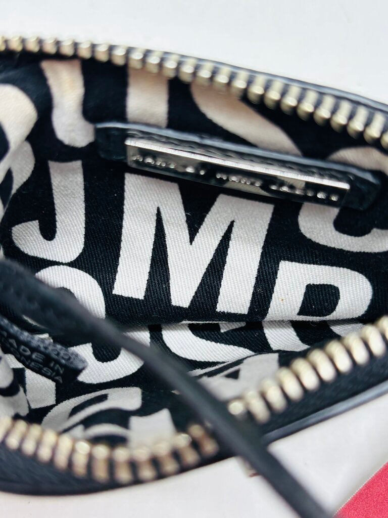 Marc: Marc Jacobs Pouch Black