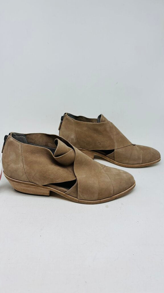 Eileen Fisher Bootie Taupe 11