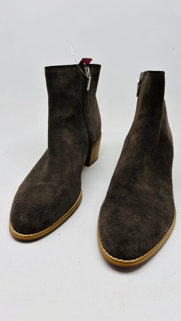 Clarks Ankle Boots Grey 8.5