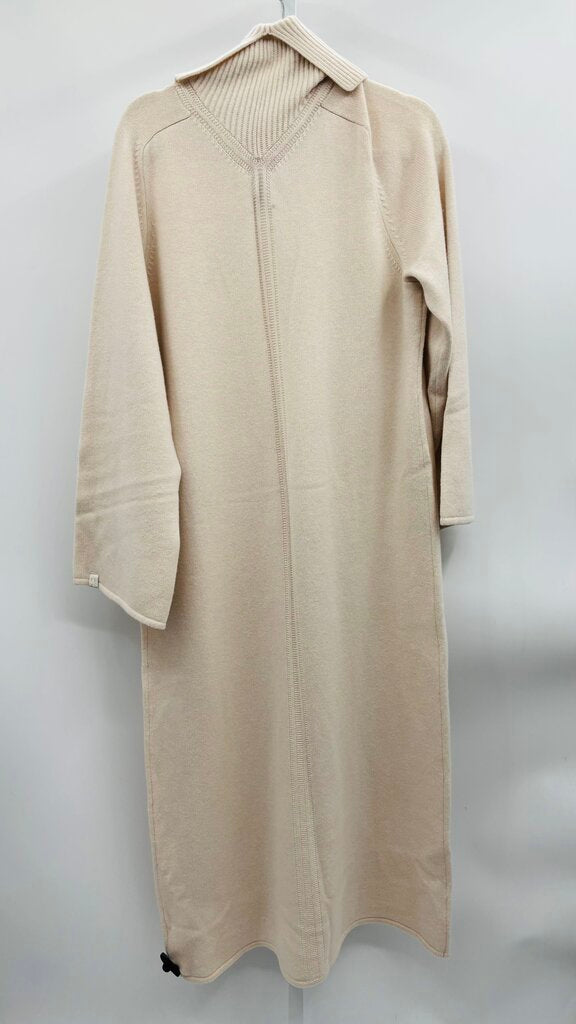 Keys: Athleta Dress Beige M