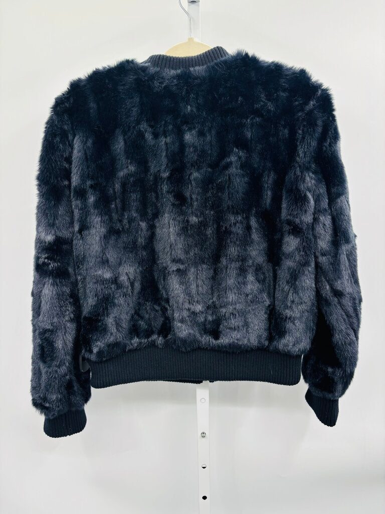Cupcakes & Cashmere Jacket Black M