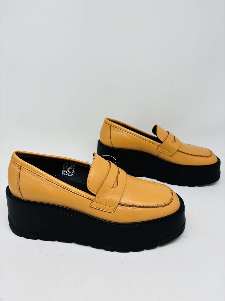 Free People Loafers Orange 8.5