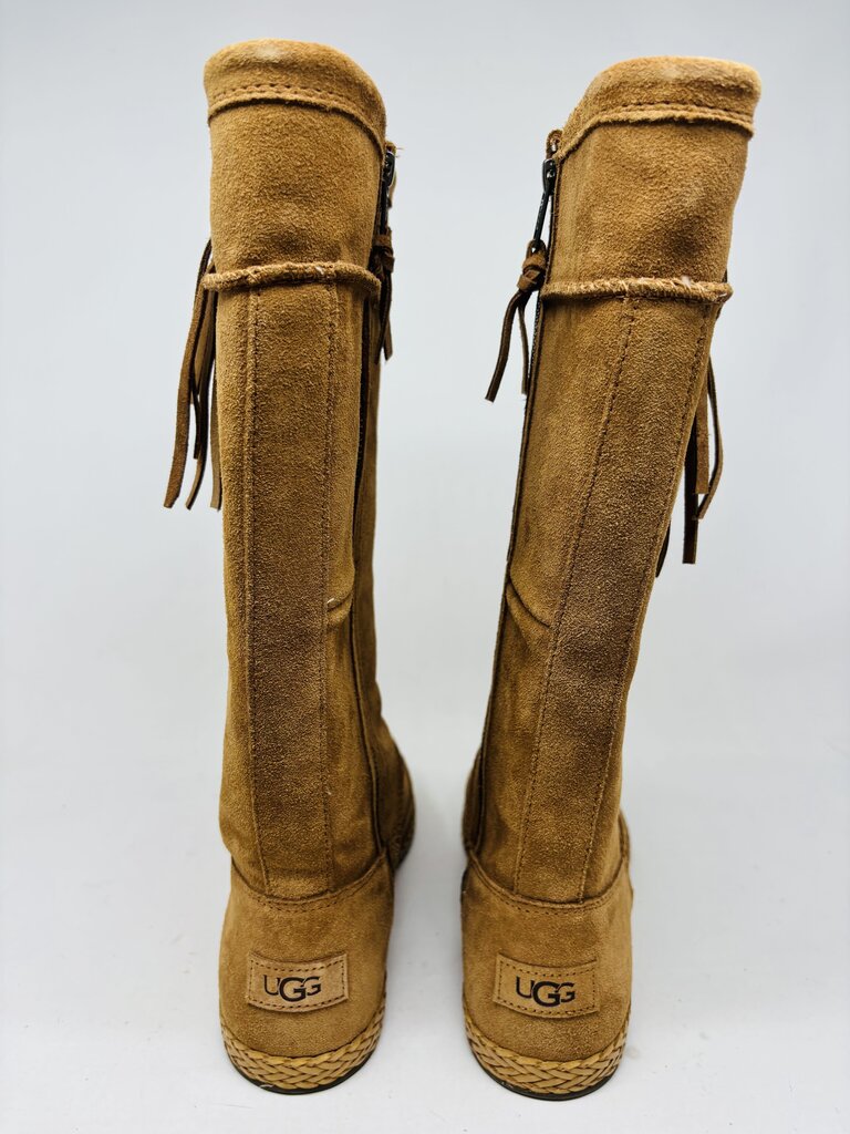 UGG Boots Tan 10