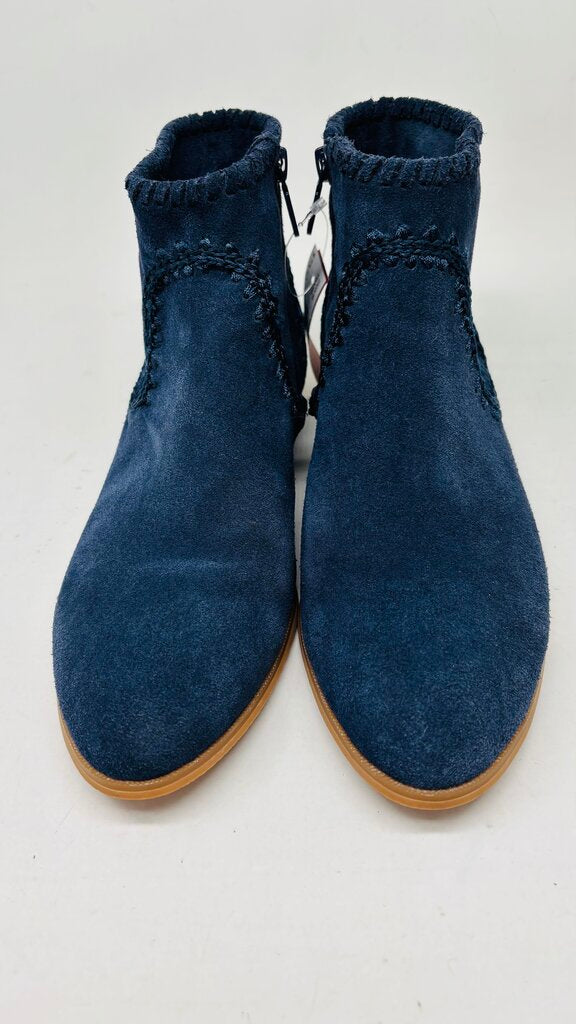 Jack Rogers Bootie Navy 8