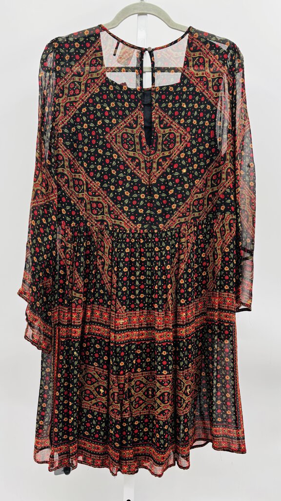 Akemi + Kin Dress Multi L