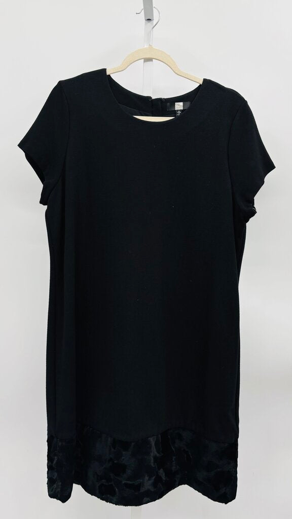 Saks 5th Avenue Dress Black XL