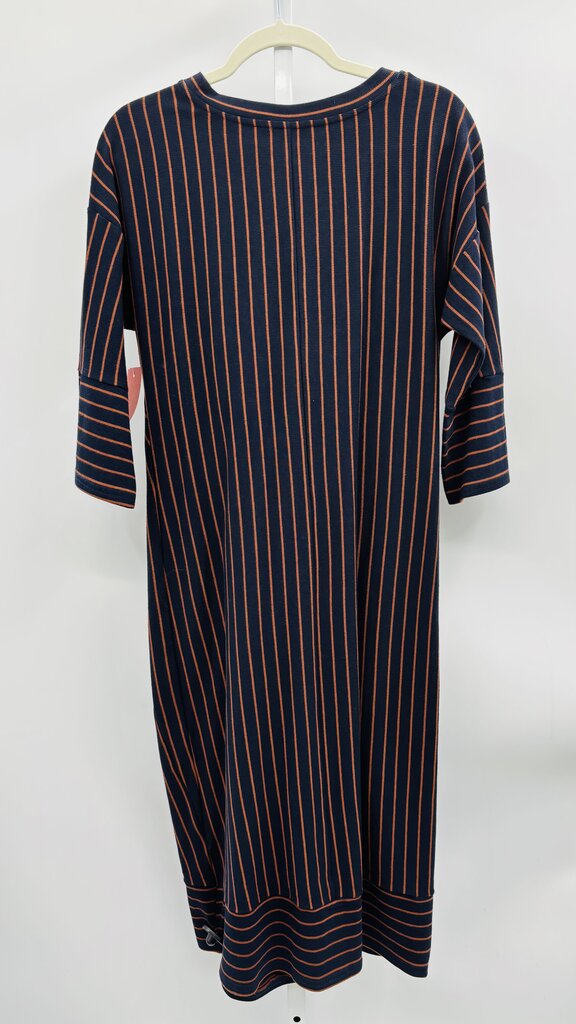 yakira bella Dress Navy M
