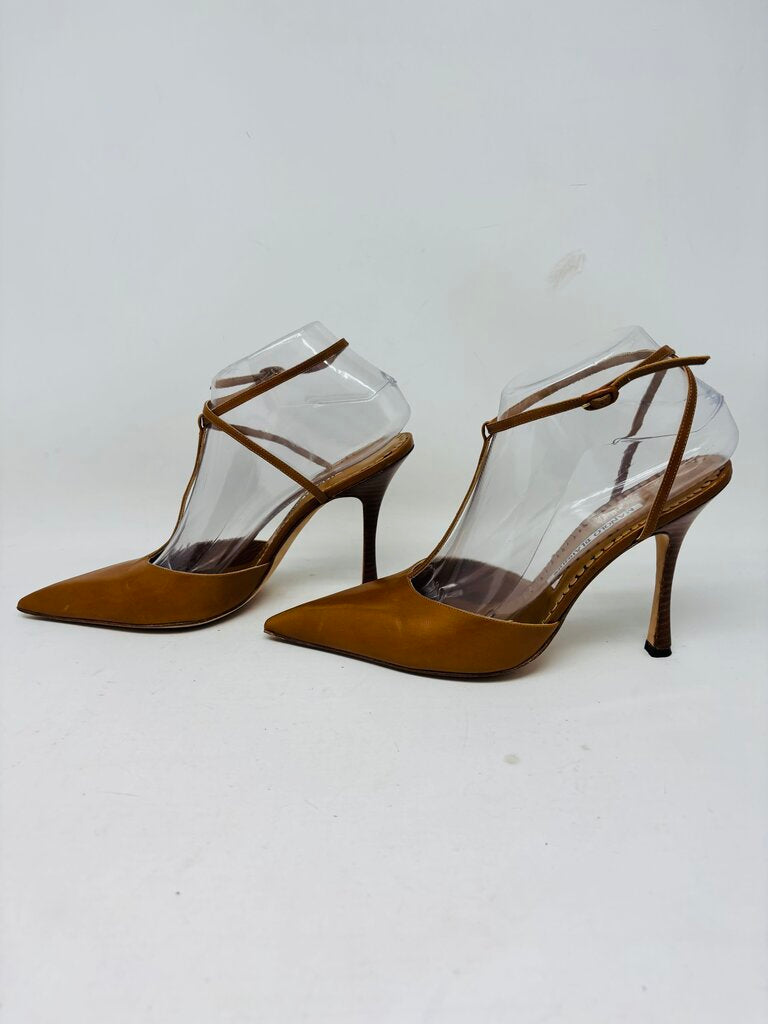 Manolo Blahnik Heels Tan 8