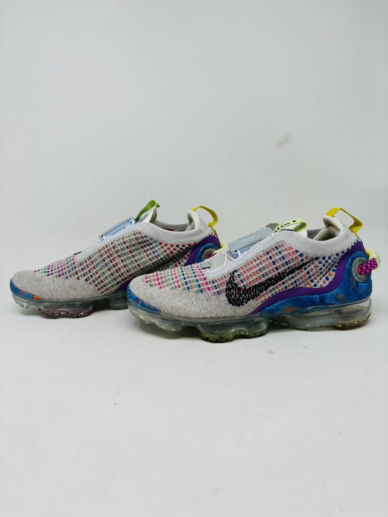 Nike Sneakers Multi 7.5